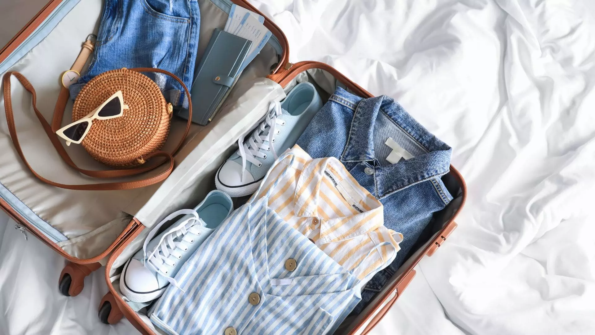 Roupas ideais para viajar para o exterior em diferentes estações
