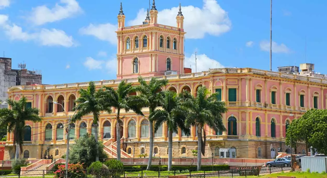 Paraguai: Roteiro Completo de Viagem para Explorar Cultura, Compras e Natureza