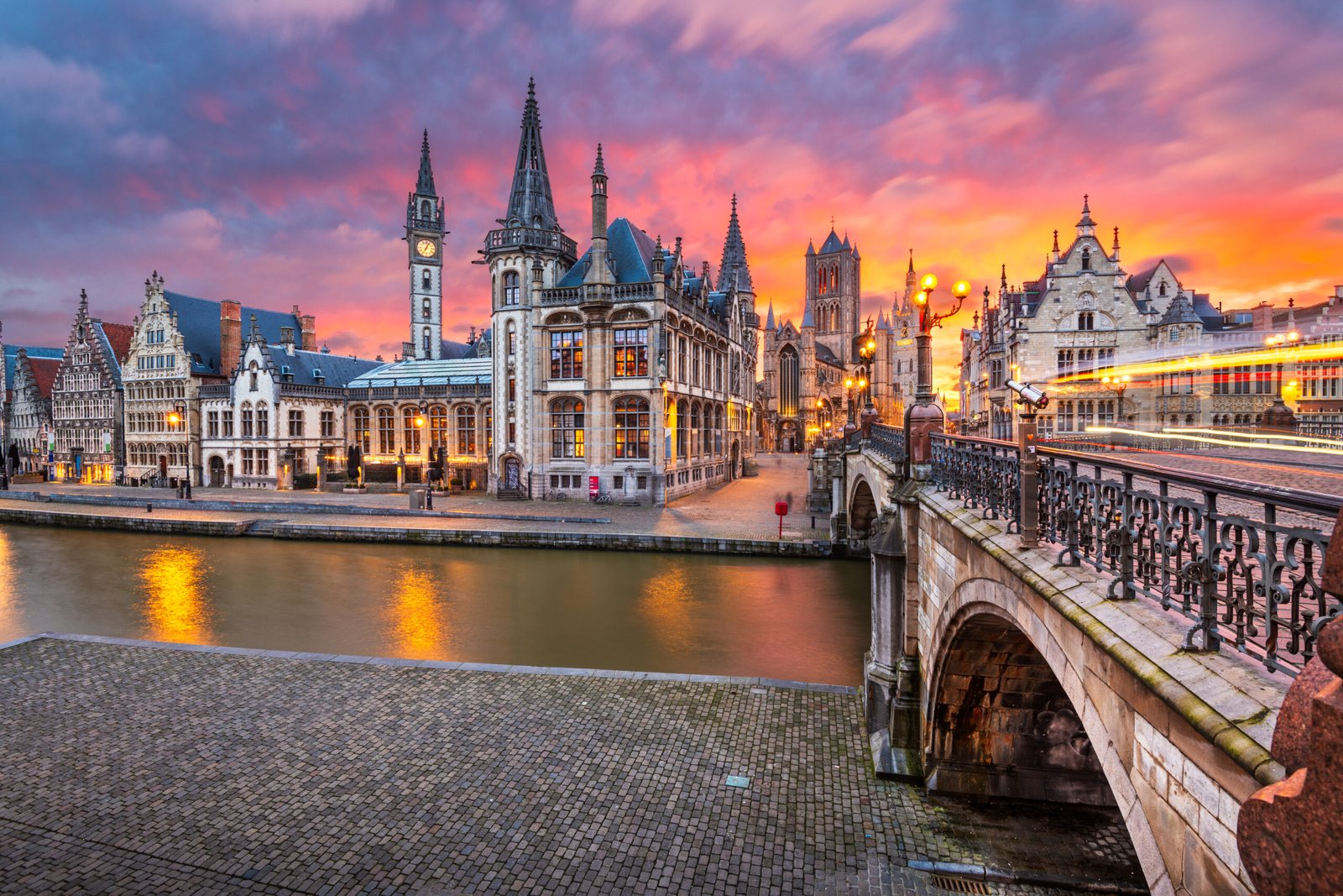 Quando Ir para a Bélgica? Melhor Época para Festivais, Clima e Preços Baixos