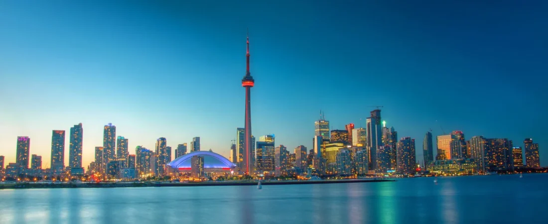 Gastronomia em Toronto: Onde Comer e Quais Pratos Típicos Experimentar