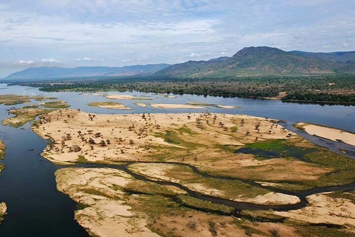 Viagem Econômica para a Zâmbia: Como Explorar o País sem Gastar Fortuna