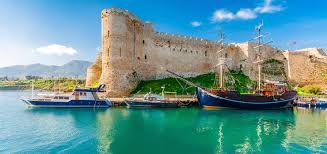 Praias de Chipre: Top 10 Paraísos do Mediterrâneo para Incluir no Seu Roteiro